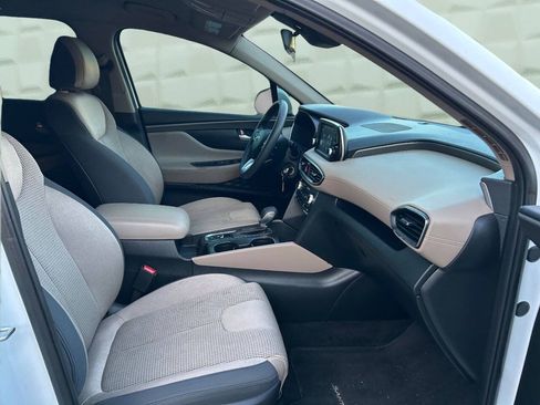 Used 2019 Hyundai Santa Fe SE FWD image 13