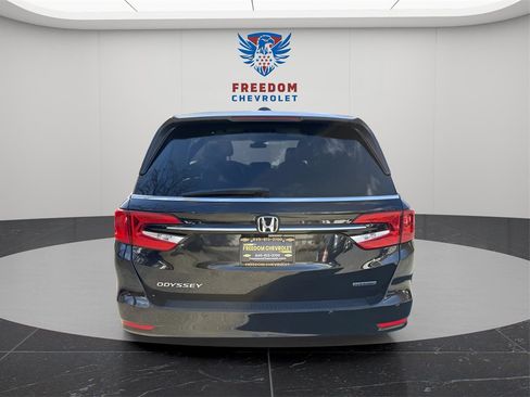 Used 2022 Honda Odyssey Touring image 5