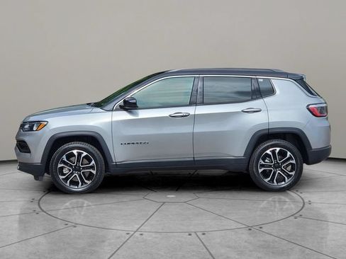 Certified 2024 Jeep Compass Limited AWD/4WD image 9