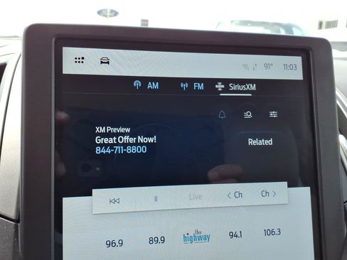 Used 2024 Ford Edge SEL w/ Convenience Package AWD/4WD image 5
