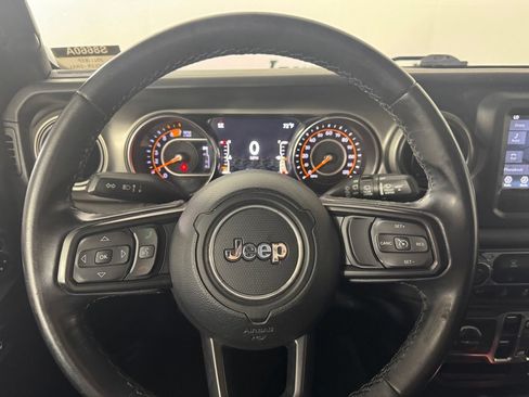 Used 2021 Jeep Wrangler Unlimited Sport AWD/4WD image 14