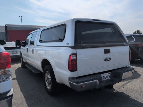 Used 2009 Ford F250 Lariat image 6