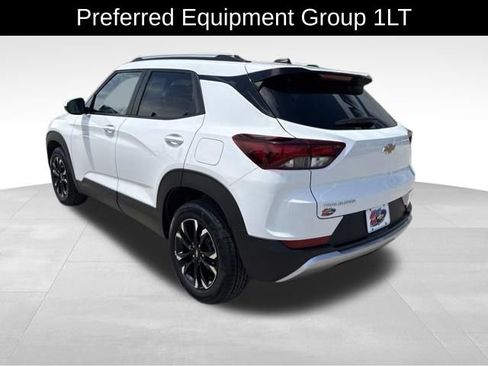 Certified 2023 Chevrolet TrailBlazer LT FWD image 2