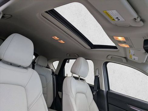 Used 2023 MAZDA CX-5 AWD 2.5 S w/ Premium Plus Pkg image 18