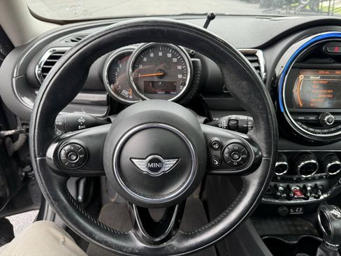 Used 2016 MINI Cooper Clubman FWD image 5