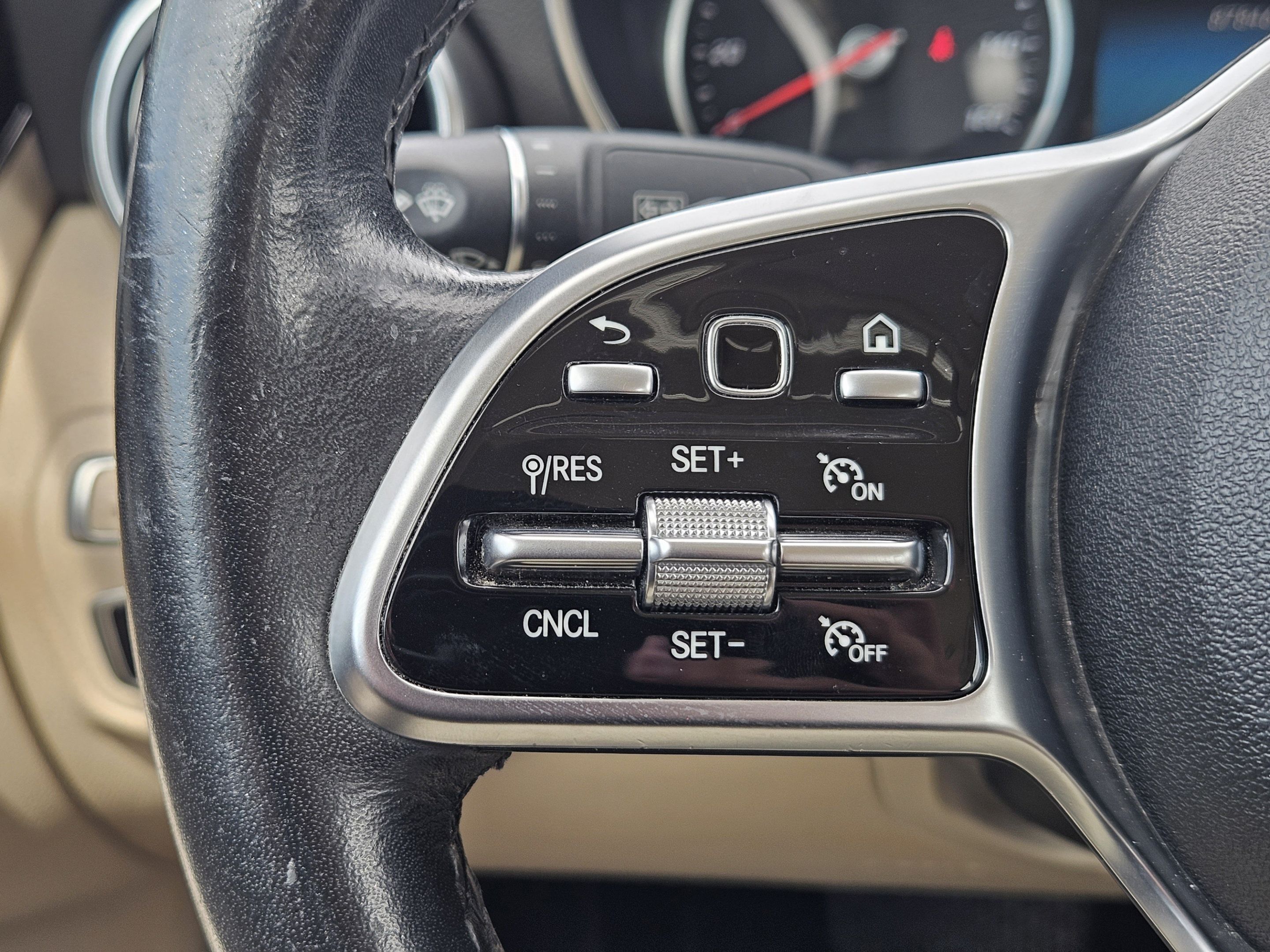 Certified 2020 Mercedes-Benz C 300 Sedan image 20