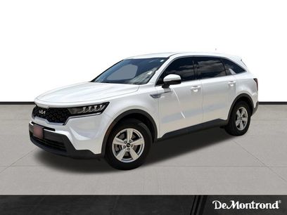 Used 2023 Kia Sorento LX