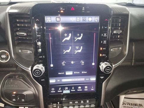 New 2026 RAM 2500 Big Horn AWD/4WD image 25