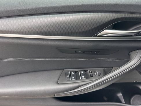 Used 2023 BMW 540i w/ M Sport Package RWD image 10