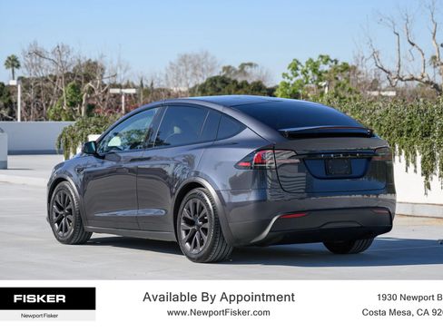 Used 2023 Tesla Model X AWD/4WD image 3