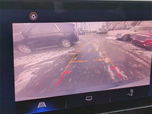 Used 2023 Chevrolet Colorado W/T w/ WT Convenience Package II image 15