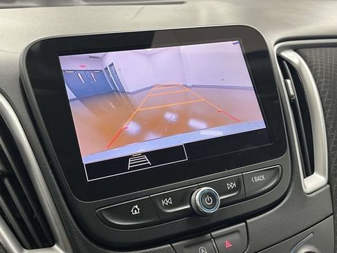 Used 2024 Chevrolet Malibu LT FWD image 36
