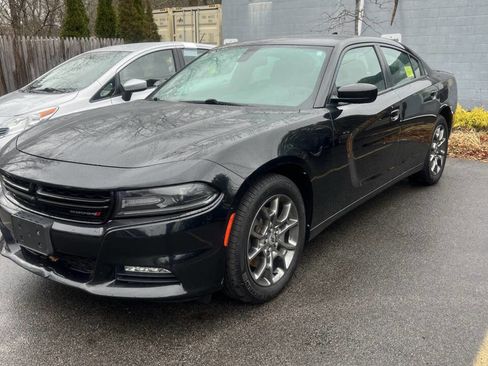 Used 2017 Dodge Charger SXT w/ AWD Plus Group image 15