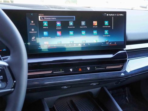 Certified 2025 BMW 530i xDrive w/ Premium Package image 24