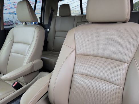 Used 2017 Honda Ridgeline RTL-E image 11