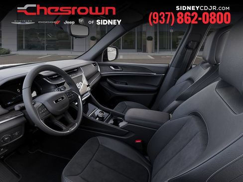 New 2026 Jeep Grand Cherokee Altitude AWD/4WD image 22