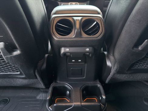 Used 2022 Jeep Gladiator Mojave w/ LED Lighting Group image 19