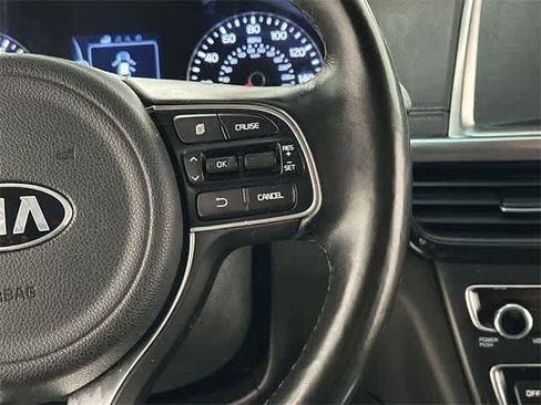 Used 2018 Kia Optima EX image 9