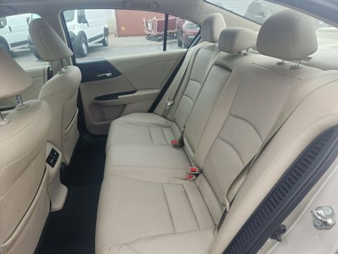 Used 2015 Honda Accord EX-L image 13