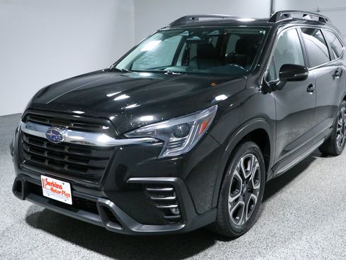 Used 2023 Subaru Ascent Limited AWD/4WD image 33