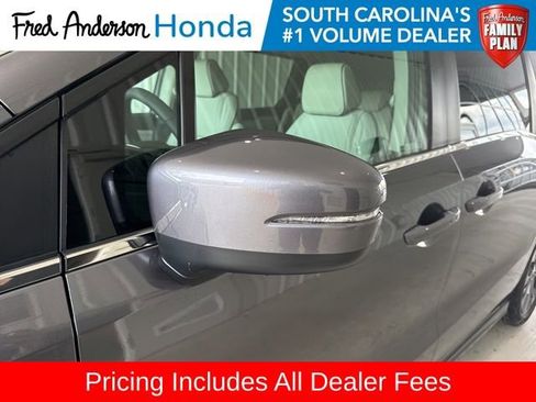 New 2026 Honda Odyssey Touring image 3