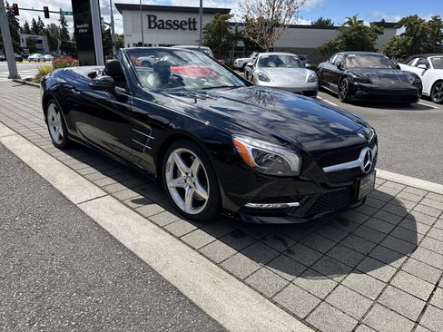 Used 2014 Mercedes-Benz SL 550 image 18