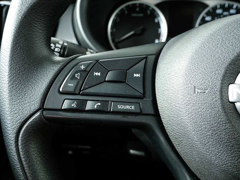 Used 2024 Nissan Kicks S FWD image 10