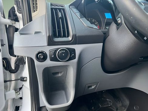 Used 2015 Ford Transit 150 130 Low Roof RWD image 11