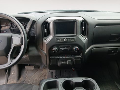 Used 2021 Chevrolet Silverado 1500 Custom AWD/4WD image 11