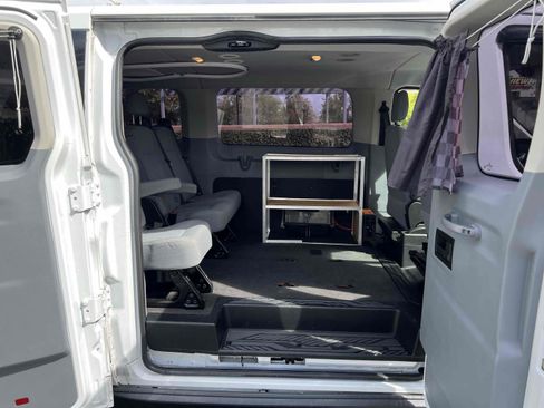 Used 2016 Ford Transit 350 XLT image 43