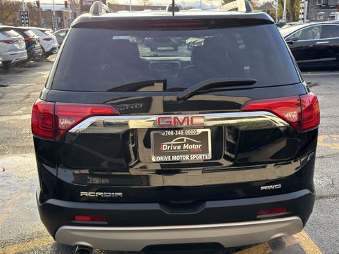 Used 2017 GMC Acadia SLE image 9