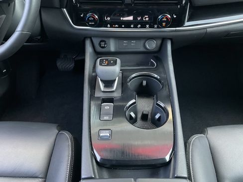 Used 2025 Buick Encore GX Preferred FWD image 15