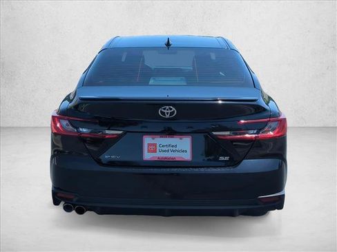 Used 2025 Toyota Camry SE FWD image 8