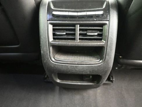 Used 2019 Cadillac XT5 Premium Luxury image 34