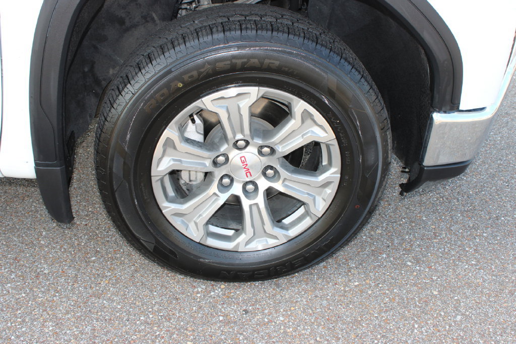 Used 2025 GMC Sierra 1500 SLT RWD image 8