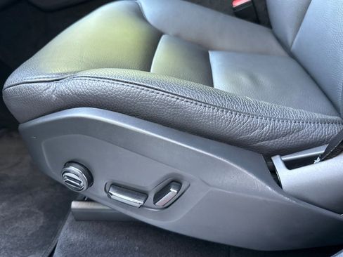 Used 2025 Volvo XC90 B6 Ultra image 14