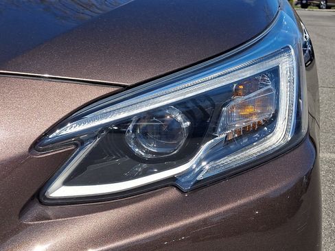 Used 2022 Subaru Outback Limited AWD/4WD image 10
