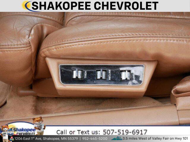 Used 1990 Buick Reatta Convertible FWD image 12