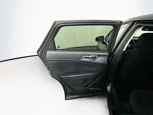 Used 2025 Kia Sportage LX image 26