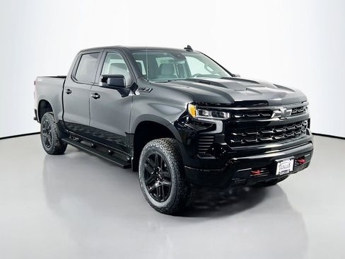 New 2026 Chevrolet Silverado 1500 LT Trail Boss w/ LPO, Dark Essentials Package image 3