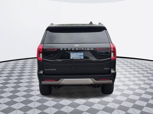 Used 2025 Ford Expedition Max Platinum AWD/4WD image 5