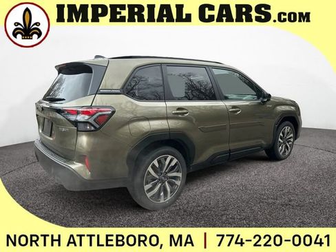 New 2025 Subaru Forester Touring image 8