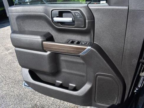 Certified 2020 Chevrolet Silverado 1500 LT w/ All-Star Edition AWD/4WD image 33