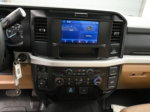 New 2025 Ford F350 XLT image 26