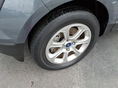 Used 2018 Ford EcoSport SE w/ SE Convenience Package image 12