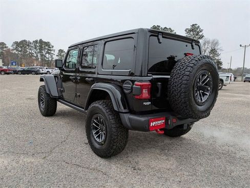 New 2025 Jeep Wrangler Unlimited Rubicon image 7