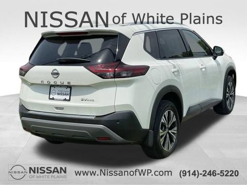 Certified 2021 Nissan Rogue SV w/ Premium Package AWD/4WD image 4