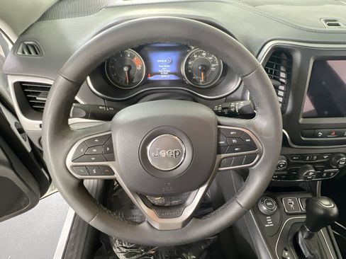 Used 2022 Jeep Cherokee Latitude Lux AWD/4WD image 11