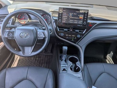 Used 2024 Toyota Camry XSE FWD image 13