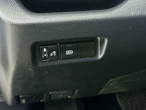 Certified 2024 Toyota RAV4 LE FWD image 10